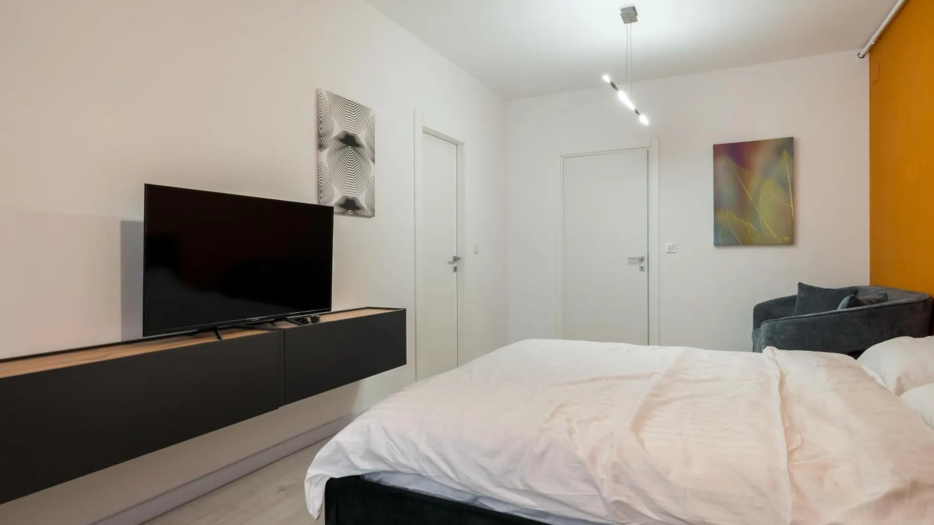 Apartment Ivory Concept Studio 65B Bucharest Romania